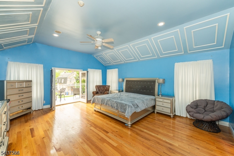95 Highwood Ave