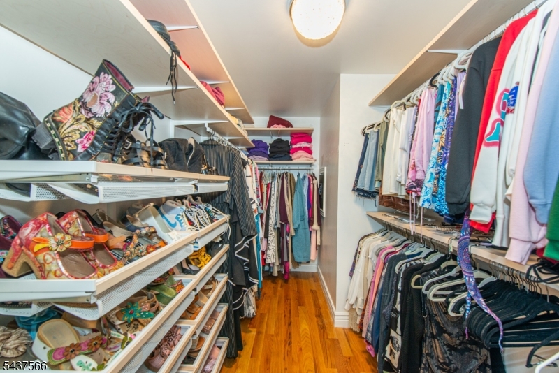 95 Highwood Ave
