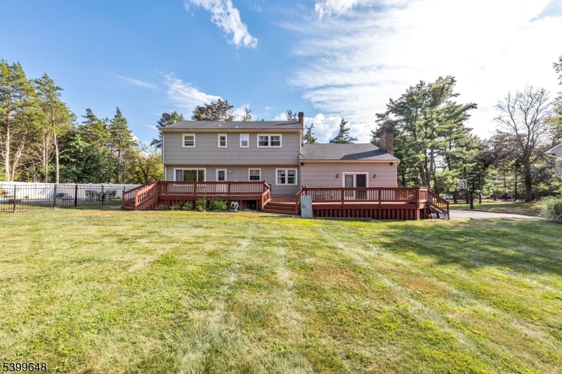 512 Township Line Rd