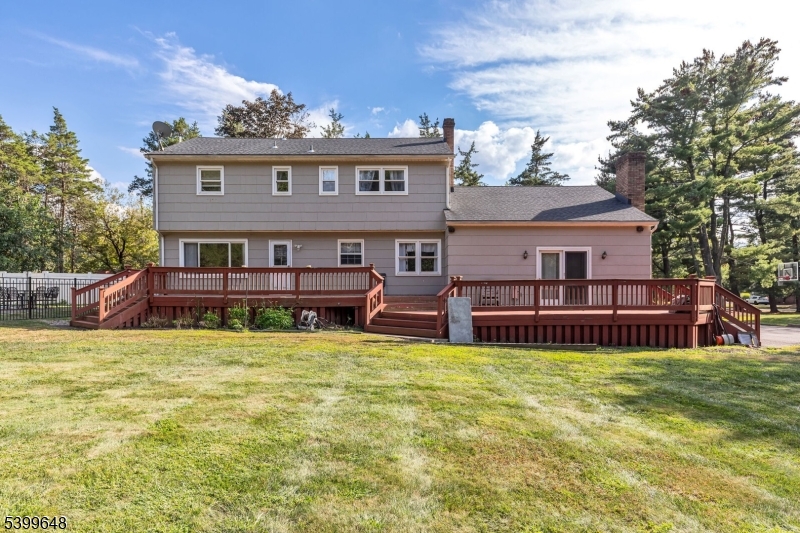 512 Township Line Rd