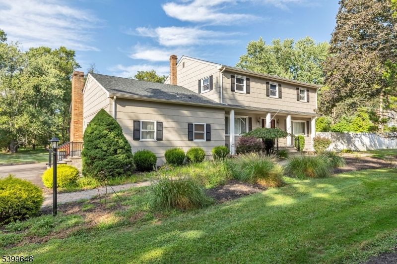 512 Township Line Rd