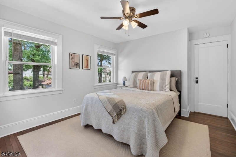 54 Van Riper Ave