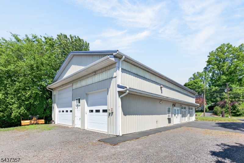 732 State Route 57