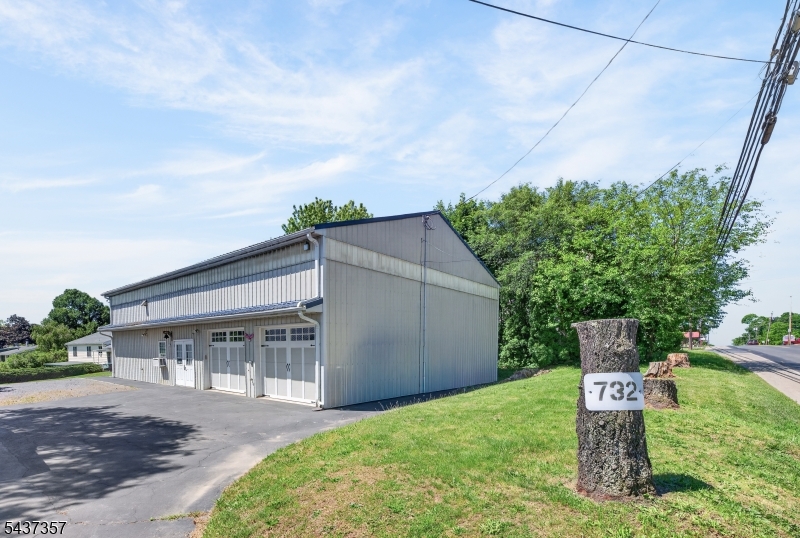 732 State Route 57