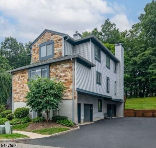 39 Overlook Dr #39