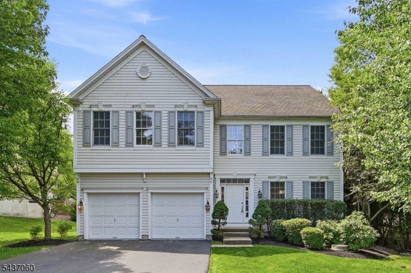 51 Hartlander St
