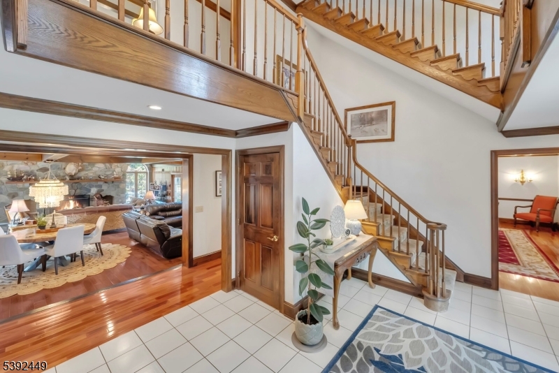 37 Pequest Rd