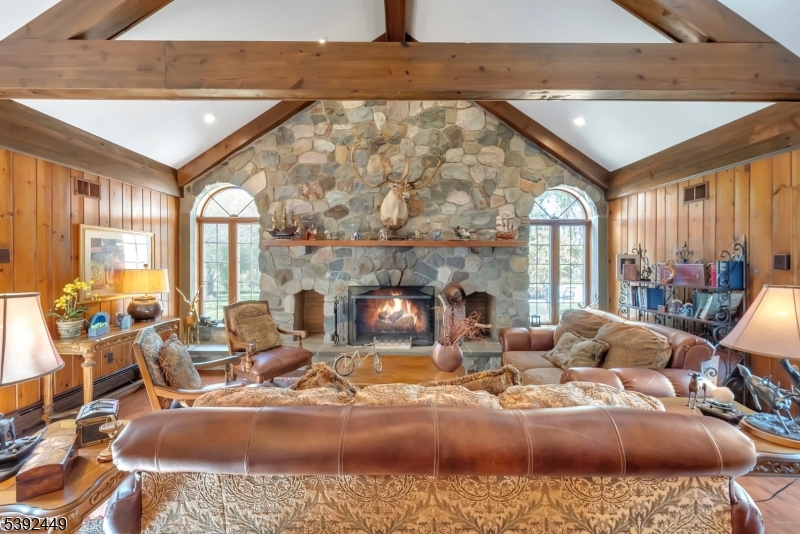 37 Pequest Rd