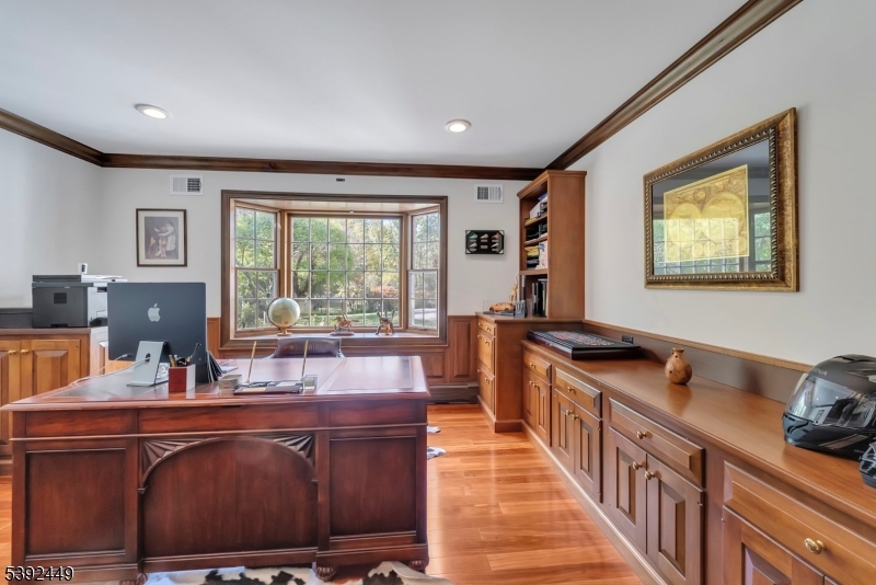 37 Pequest Rd