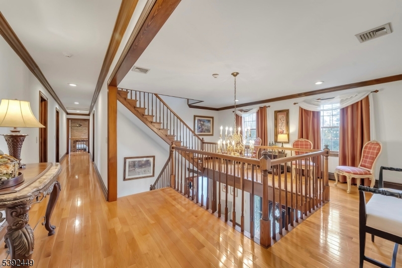 37 Pequest Rd