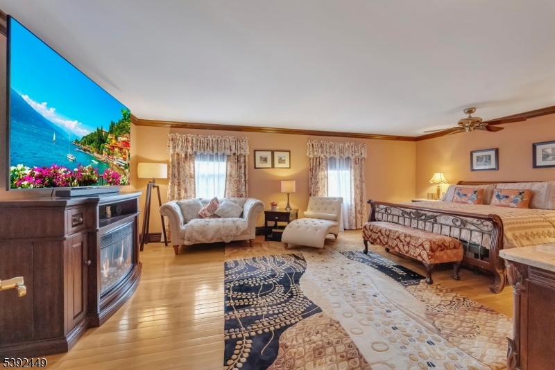 37 Pequest Rd
