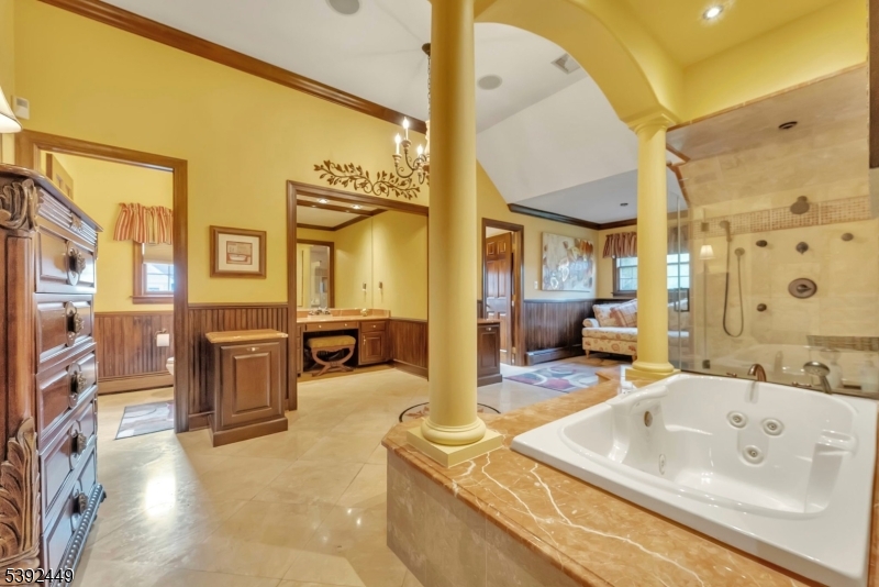 37 Pequest Rd