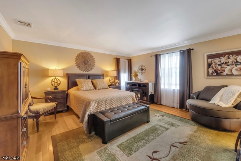 37 Pequest Rd