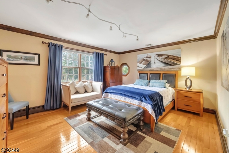 37 Pequest Rd