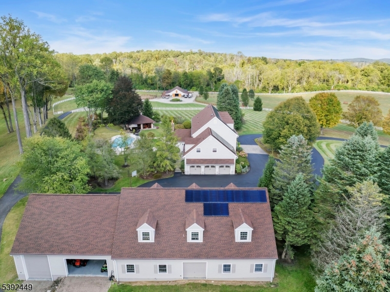 37 Pequest Rd