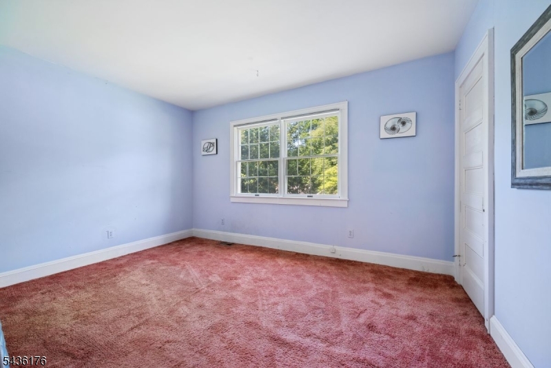 261 Beechwood Ave