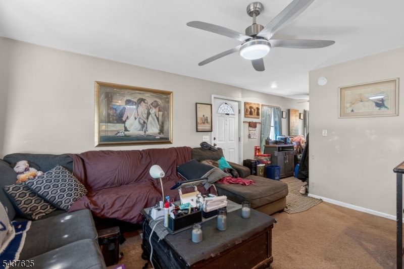133 Mary Ave