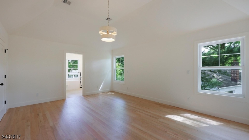 196 Vinton Cir
