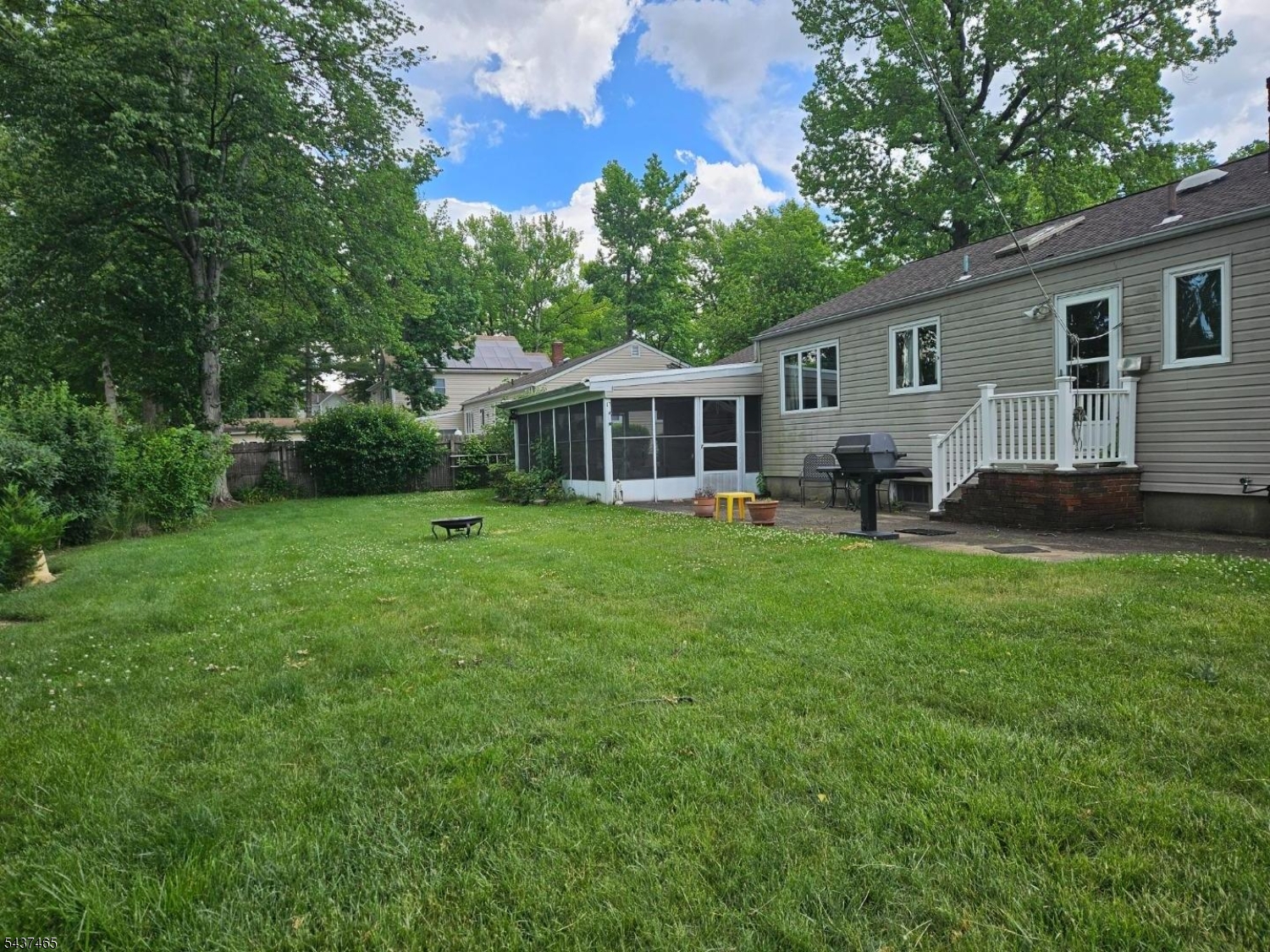 248 W Prescott Ave