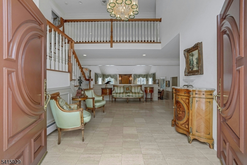 510 Hampton Hill Rd