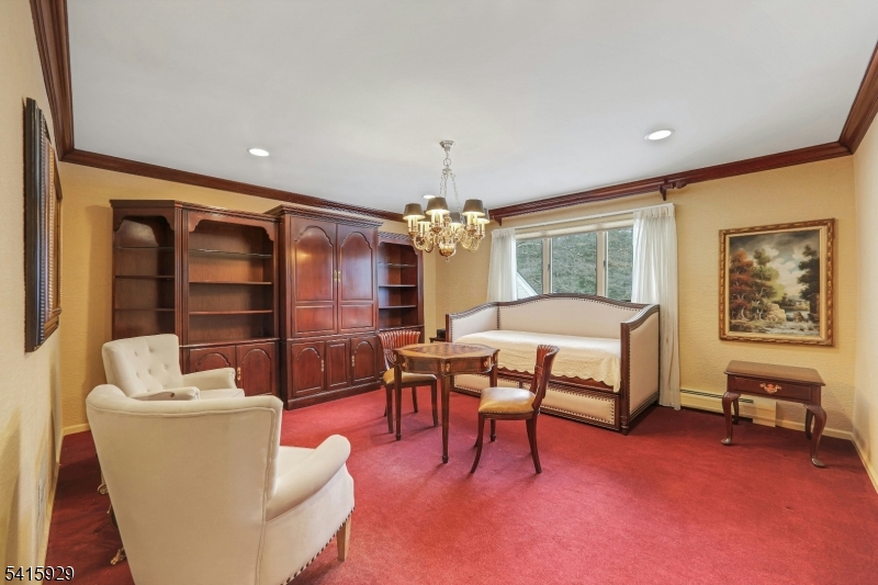 510 Hampton Hill Rd