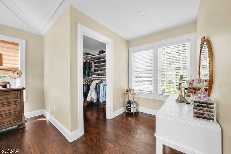 42 Saratoga Dr