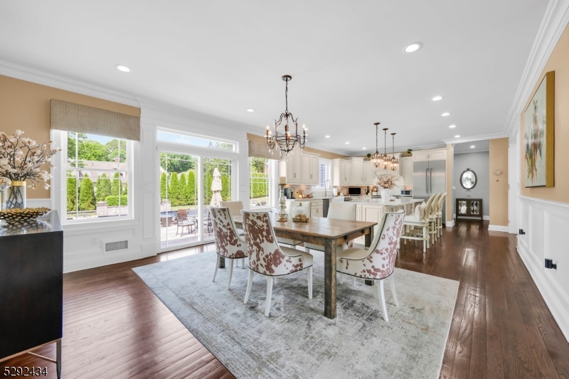 42 Saratoga Dr