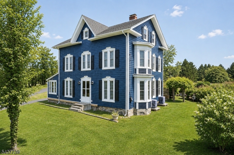 23 Knowlton Rd