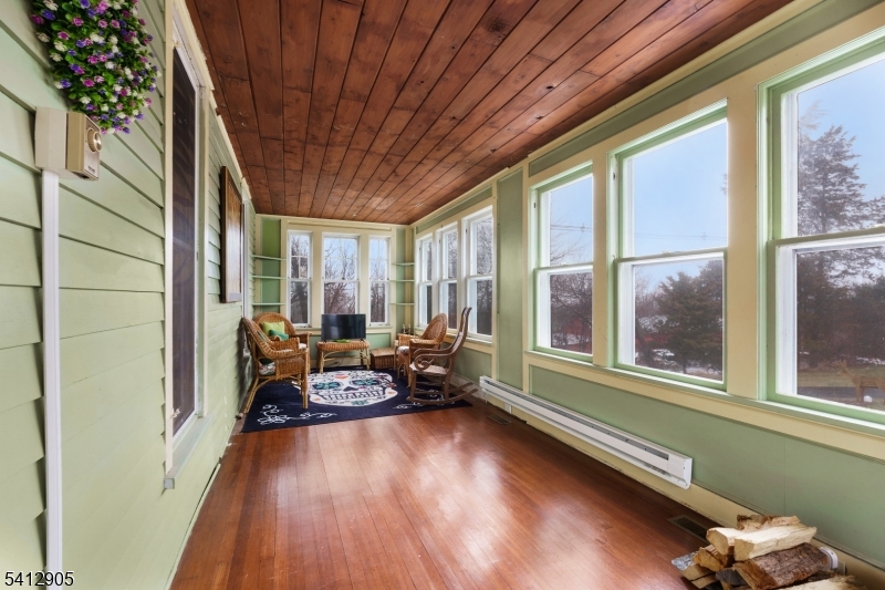 23 Knowlton Rd