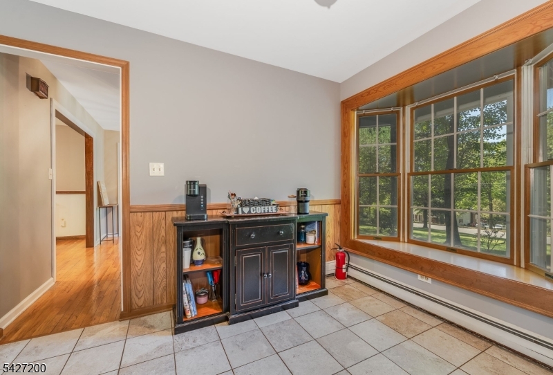 23 Country Hill Rd