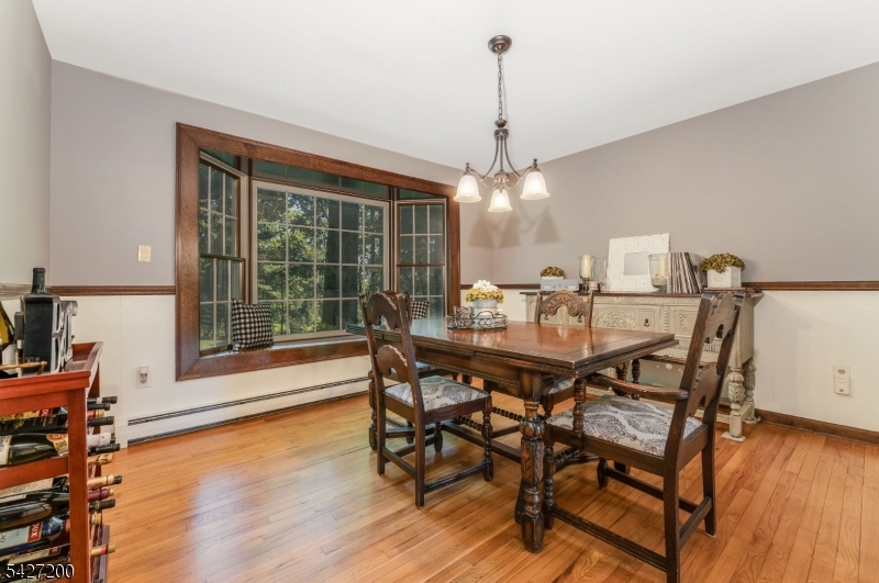 23 Country Hill Rd