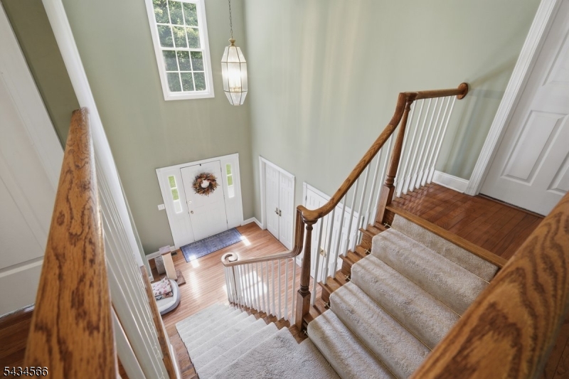 6 Janet Dr