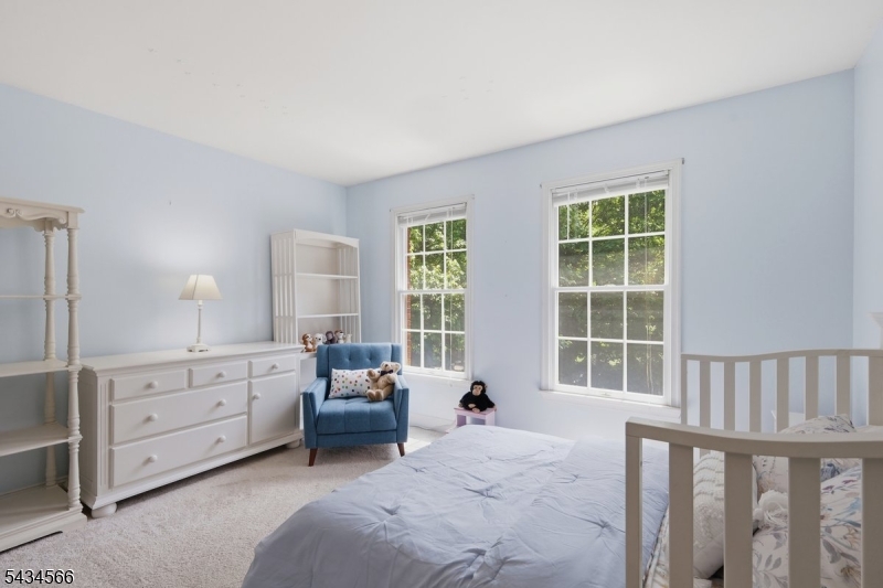 6 Janet Dr