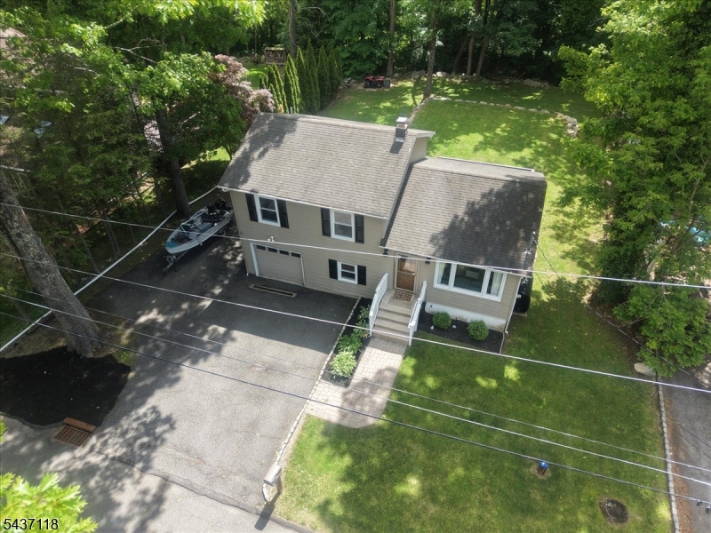 427 Shepperd Ln