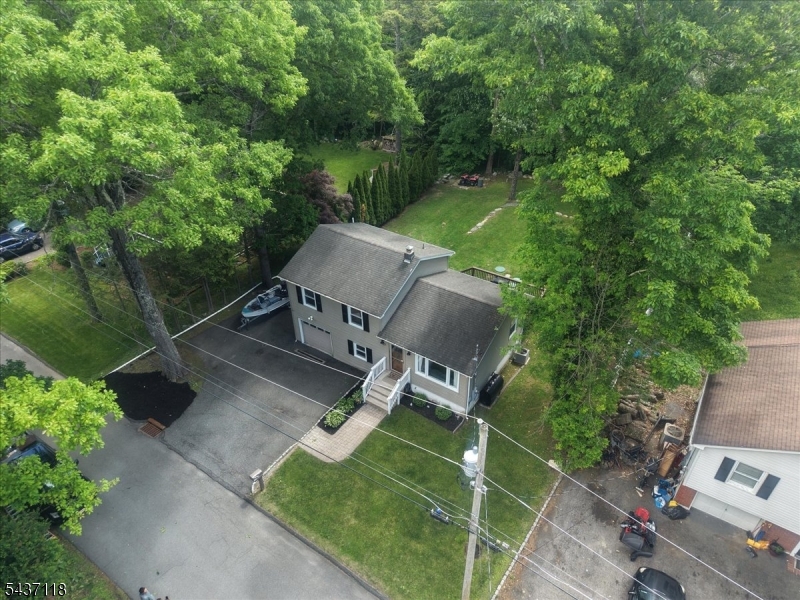 427 Shepperd Ln