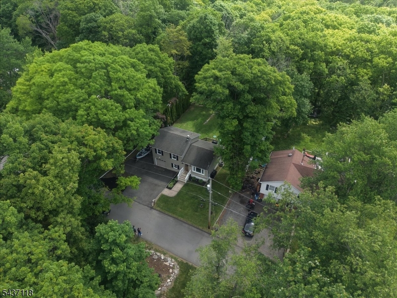 427 Shepperd Ln