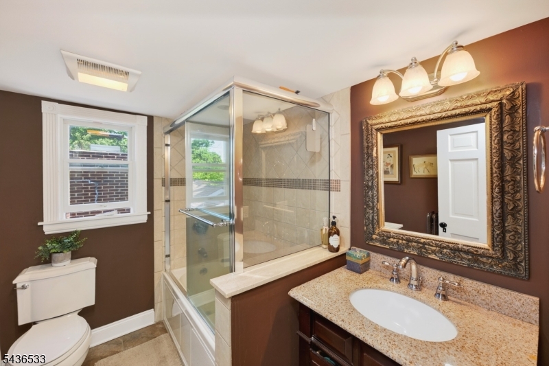 35 Woodledge Rd