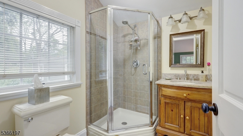 35 Woodledge Rd