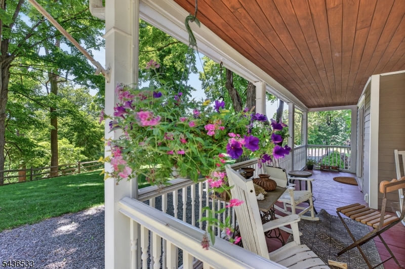 35 Woodledge Rd