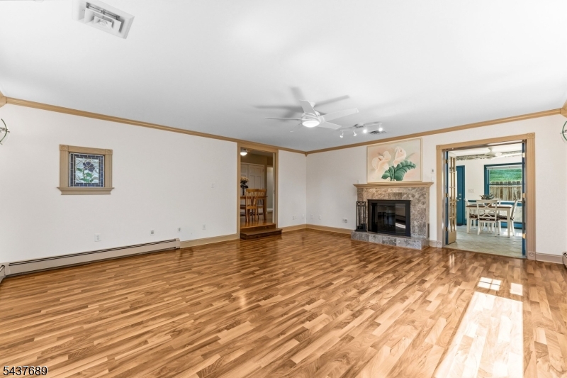 1813 Washington Valley Rd