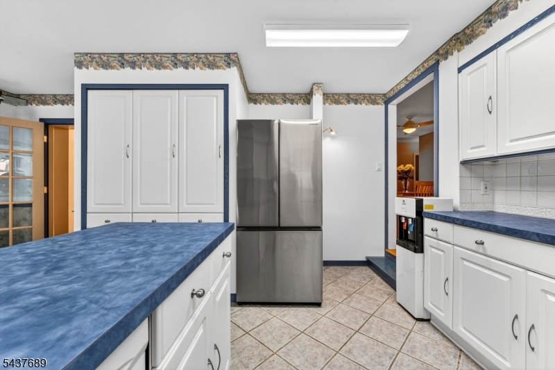 1813 Washington Valley Rd