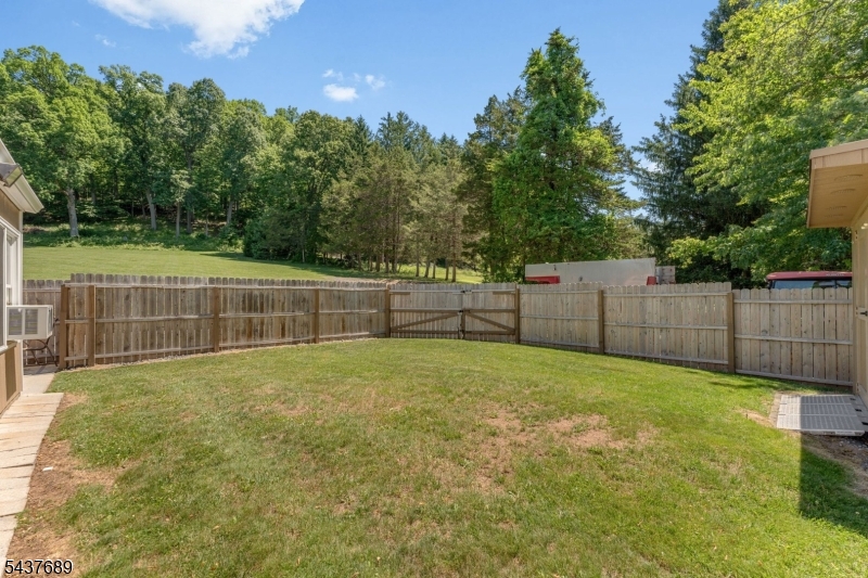 1813 Washington Valley Rd