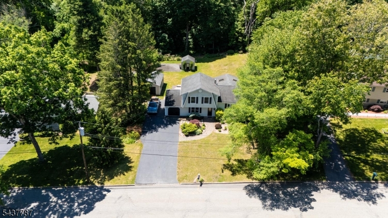 46 Sussex Dr