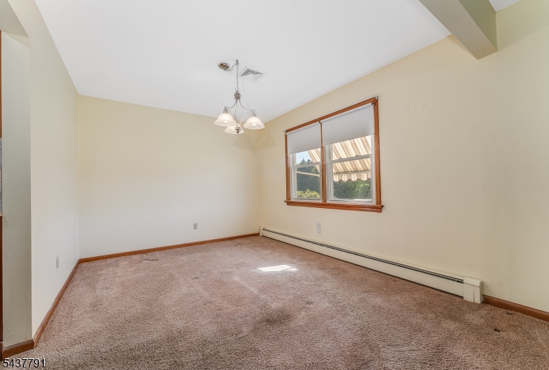 24 Hardscrabble Hill Rd