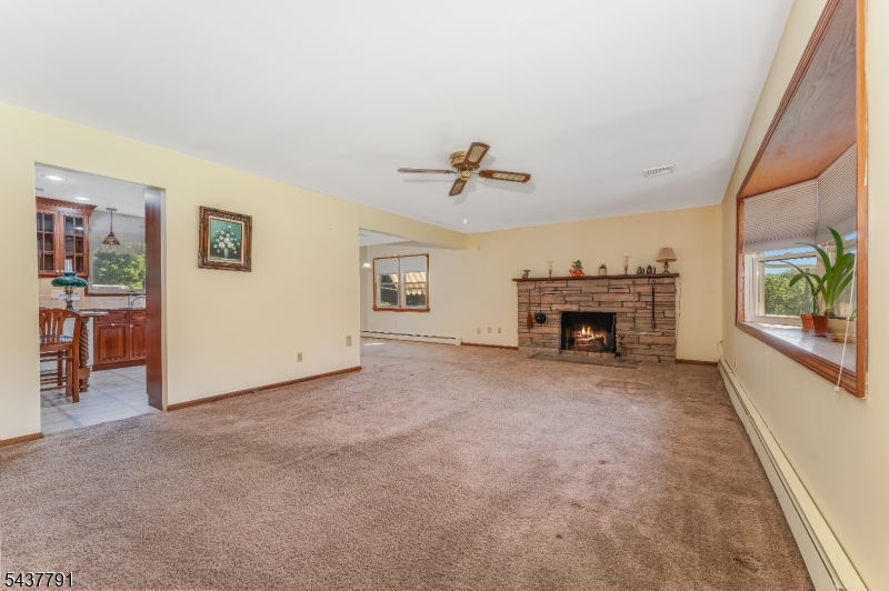 24 Hardscrabble Hill Rd