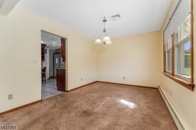 24 Hardscrabble Hill Rd