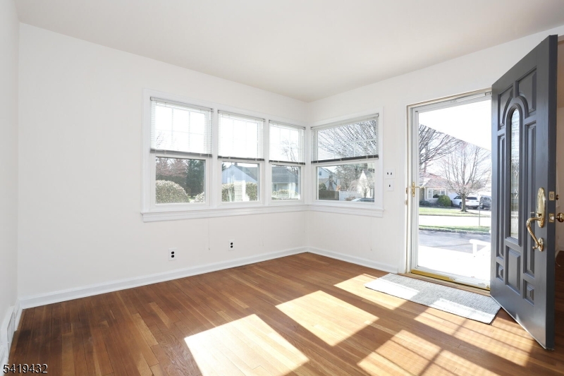 15 Everett Ter