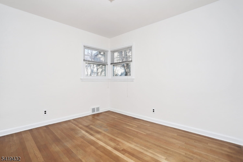 15 Everett Ter