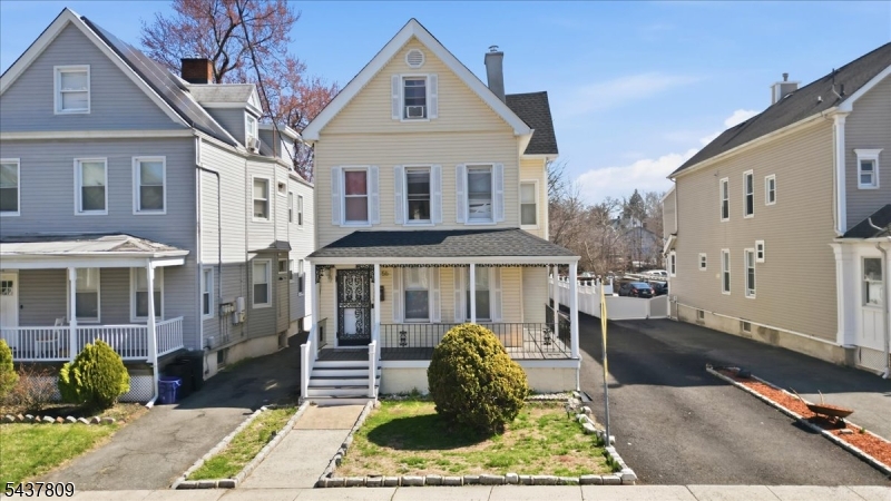 56 Ashland Ave