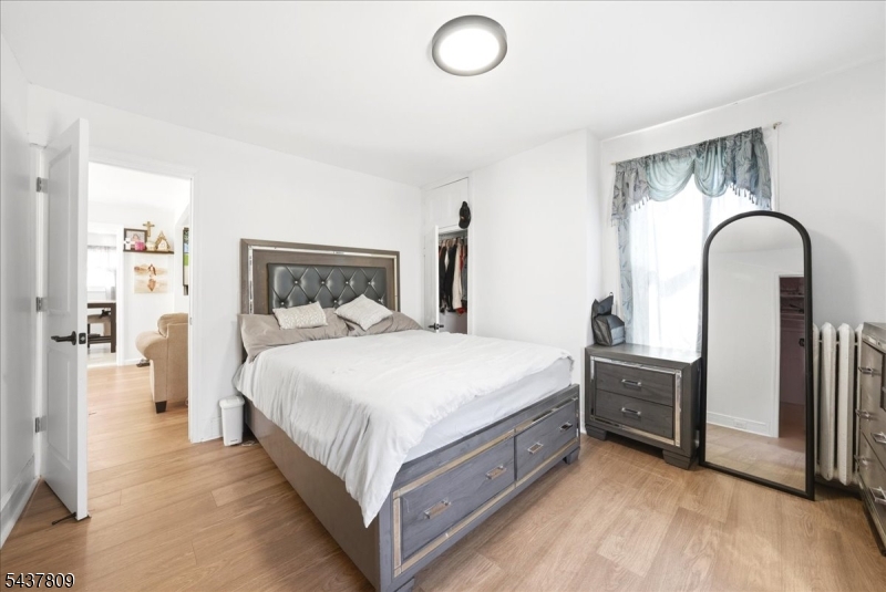 56 Ashland Ave